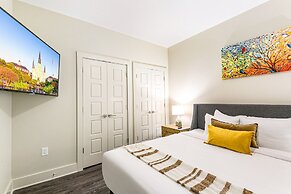 Mardi Gras Suites NOLA's 4BR Elegance