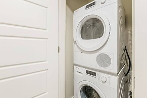 Mardi Gras Suites NOLA's 4BR Elegance