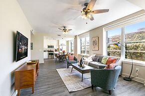 Mardi Gras Suites NOLA's 4BR Elegance