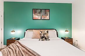 Mardi Gras Suites NOLA's 4BR Elegance