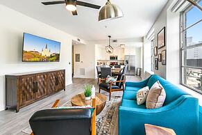 Mardi Gras Suites NOLA's 4BR Elegance