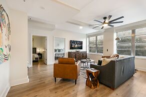 Mardi Gras Suites NOLA's 4BR Elegance