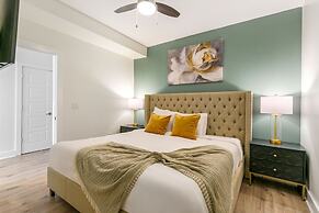 Mardi Gras Suites NOLA's 4BR Elegance