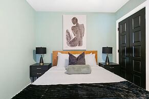 Mardi Gras Suites NOLA's 4BR Elegance