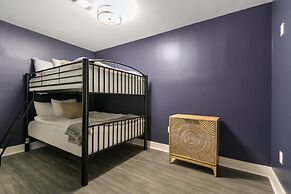 Mardi Gras Suites NOLA's 4BR Elegance