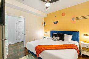 Mardi Gras Suites NOLA's 4BR Elegance