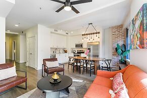 Mardi Gras Suites NOLA's 4BR Elegance