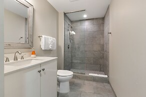 Mardi Gras Suites NOLA's 4BR Elegance