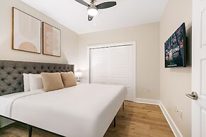 Mardi Gras Suites NOLA's 4BR Elegance