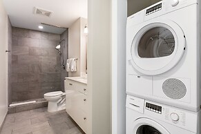 Mardi Gras Suites NOLA's 4BR Elegance