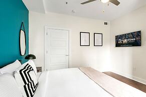Mardi Gras Suites NOLA's 4BR Elegance