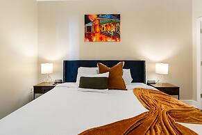 Mardi Gras Suites NOLA's 4BR Elegance
