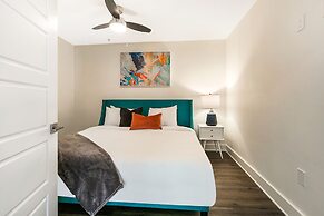 Mardi Gras Suites NOLA's 4BR Elegance