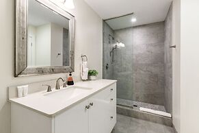 Mardi Gras Suites NOLA's 4BR Elegance