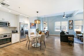 Mardi Gras Suites NOLA's 4BR Elegance