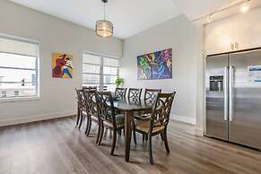 Mardi Gras Suites NOLA's 4BR Elegance