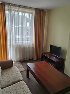 Cosy Mountain View Apartment - 200mbps Wi-fi!