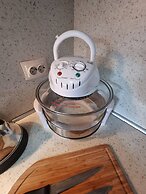 1 Bed Homey Two Floor Apartment - 200mbps Wi-fi!