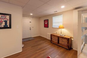 4 BR Sleeps 10 Near UGA & Downtown