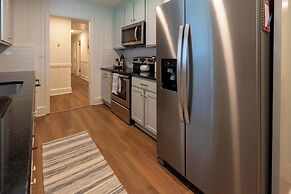 4 BR Sleeps 10 Near UGA & Downtown
