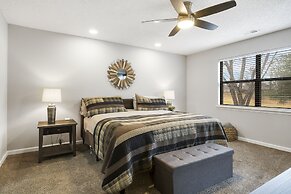 Caddy Shack - Amenities for the Whole Family!