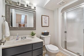 Caddy Shack - Amenities for the Whole Family!