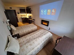 Quiet Cosy Studio - 150mbps Wi-fi!