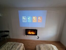 Quiet Cosy Studio - 150mbps Wi-fi!