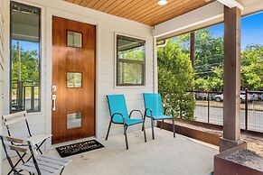 Walk to Restaurants & Entertainment on East Side