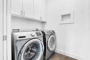 Walk to Restaurants & Entertainment on East Side