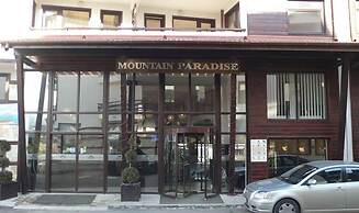 South Facing Balcony - 300mbps Wi-fi