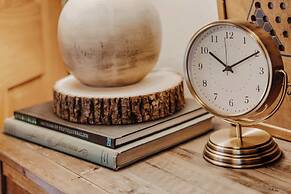 Cozy Pines Cabin - Quiet Relaxation!