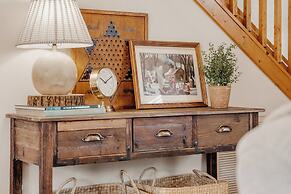 Cozy Pines Cabin - Quiet Relaxation!