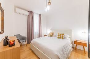 Castalia Apartments & Rooms