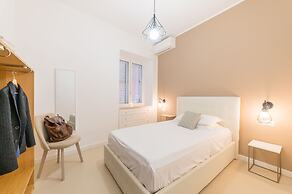 Castalia Apartments & Rooms