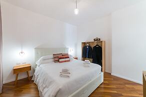 Castalia Apartments & Rooms