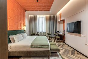 THE STEPS Hotel - by Eitch Collection