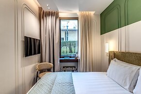 THE STEPS Hotel - by Eitch Collection