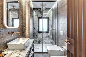 THE STEPS Hotel - by Eitch Collection