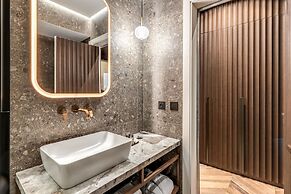 THE STEPS Hotel - by Eitch Collection