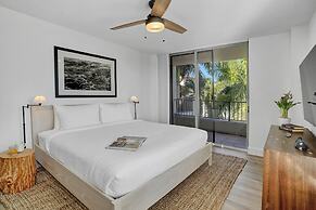Tucker at Gables Grand Plaza Miami