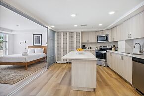 Tucker at Gables Grand Plaza Miami