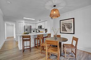 Tucker at Gables Grand Plaza Miami