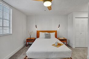 Tucker at Gables Grand Plaza Miami