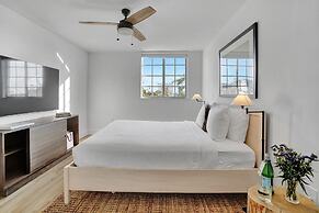 Tucker at Gables Grand Plaza Miami