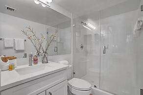 Tucker at Gables Grand Plaza Miami