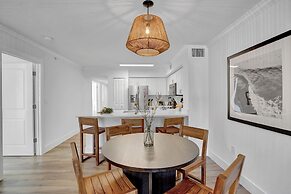 Tucker at Gables Grand Plaza Miami