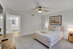 Tucker at Gables Grand Plaza Miami