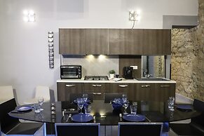 Donna Consiglia Design Apartment