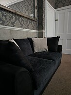 Mulgrave Country Cottage